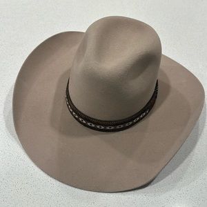 High crown wool rancher/western-fitted as medium